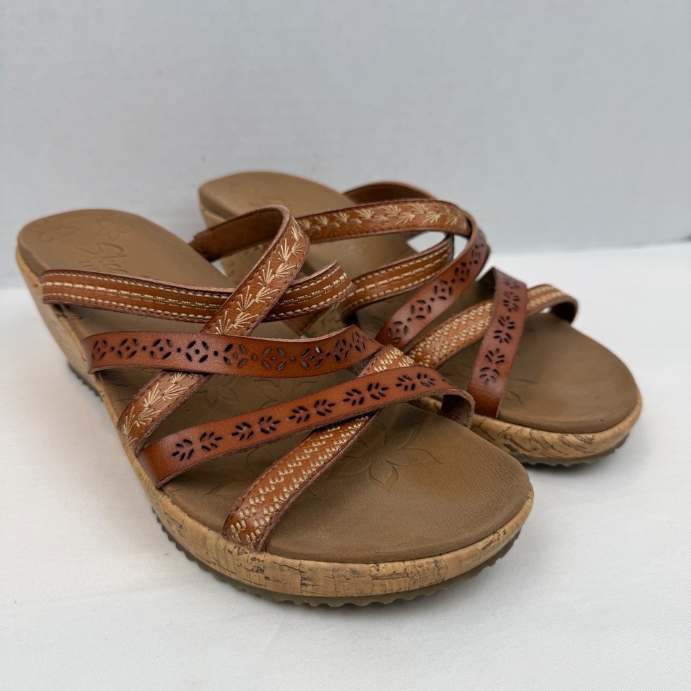Skechers Luxe Foam Brown Strappy Wedge Sandals Laser Cut Floral Boho Slides